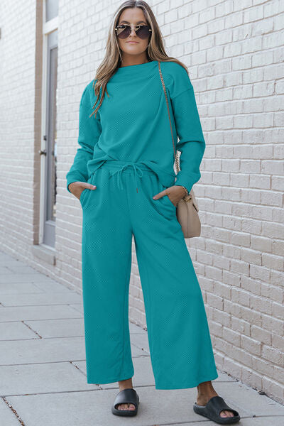 Elevate your comfort and style with our Light & Airy Long Sleeve Top and Drawstring Pants Set