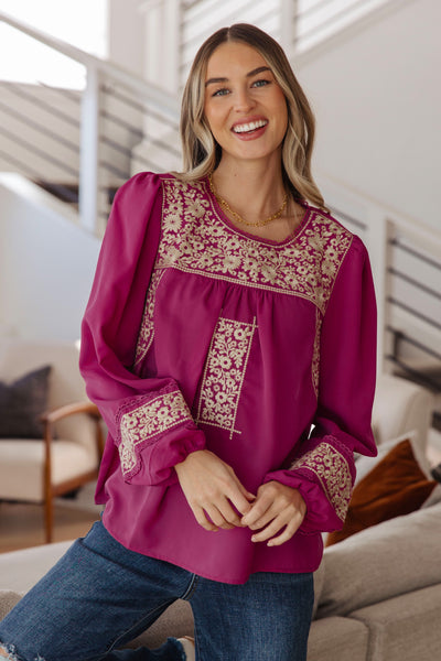 This Rodeo Queen Embroidered Blouse is lightweight and airy, perfect for those upcoming warm days